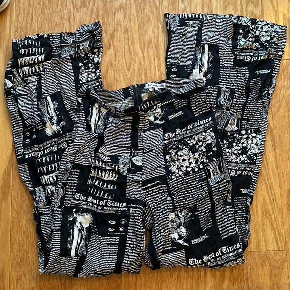 Reformation Sorrenti pant style zine wide leg newsprint magazine print Size 4 - Picture 6 of 7